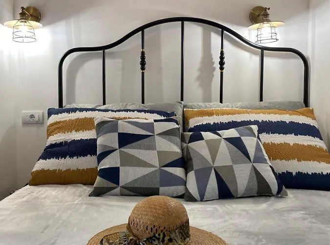 Lukadorajana Center * Pola